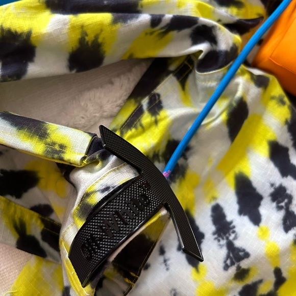 - Off white x Nike Women’s jacket - Picture 3 of 4